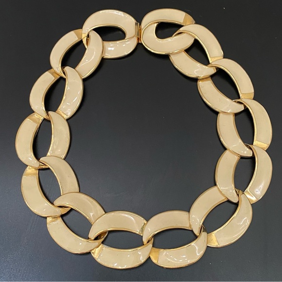 Vintage Unsigned Enameled Cream Gold-tone Chunky Chain Necklace 138g. - Picture 3 of 15